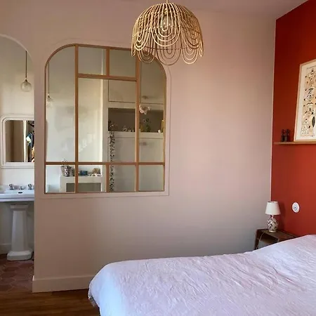 Tres Calme A Cote Du Chateau Apartment Versailles